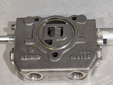 KUBOTA 75540-61400 "ASSY SECTION 2, SPOOL 5002V74 *" NEW OLD STOCK