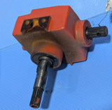 KUBOTA 76577-33110 CASE,BEVEL GEAR 76578-99040 NEW OLD STOCK