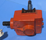 KUBOTA 76577-33110 CASE,BEVEL GEAR 76578-99040 NEW OLD STOCK