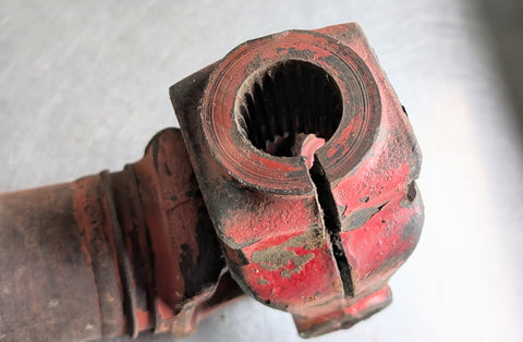 USED 86514826 PTO ASSY, REAR NEW HOLLAND 411 DISCBINE