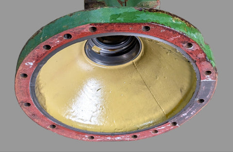 John Deere  2130 REAR AXLE HOUSING FLANGE TYPE AXLES