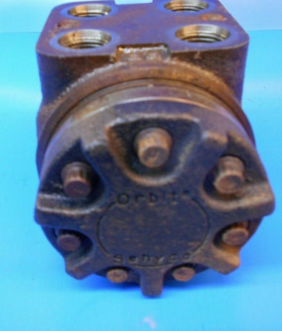 USED 670 , 770 , 870,John Deere Compact Tractor AM876679 Power Steering Control unit