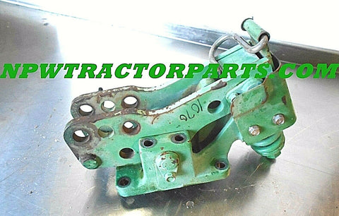 USED John Deere 1070 AM877770 Bracket M805159 Support