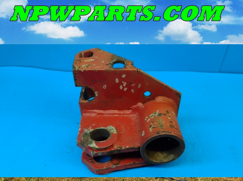 USED 528033 - Pivot Anchor For A New Idea 5408, 5409 Disc Mowers, Hesston 1006 1007