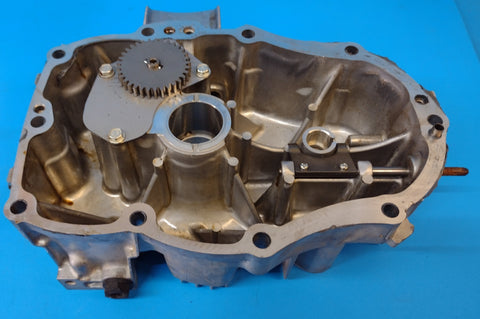 USED Kawasaki Engine Cover Crankcase 49015-0046, 490150730, 49015-0730 WITH OIL PUMP 16154-1079