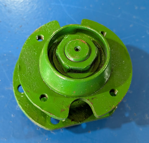 USED (7) Bolt gear pod Krone AM 167 / 202 Z / 242 / 282 / 322 S/N 355800 - 370999