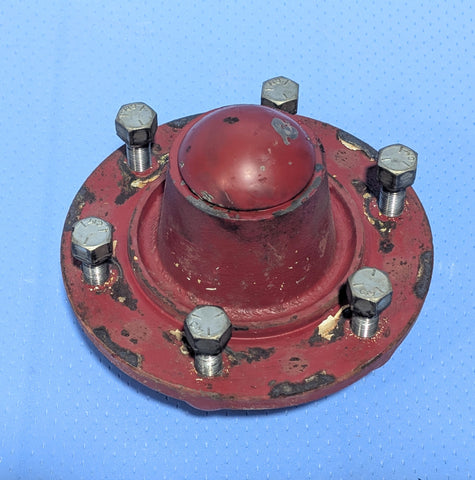 USED WHEEL HUB New Holland 640 644 648 650 654 658 660 664 678 688 853 855 86635391