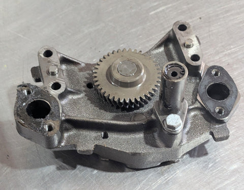 USED NEW HOLLAND 500350130 – Oil Pump TN75