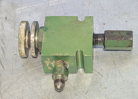 USED Ae43620 John Deere 430, 530 Twine Control Valve