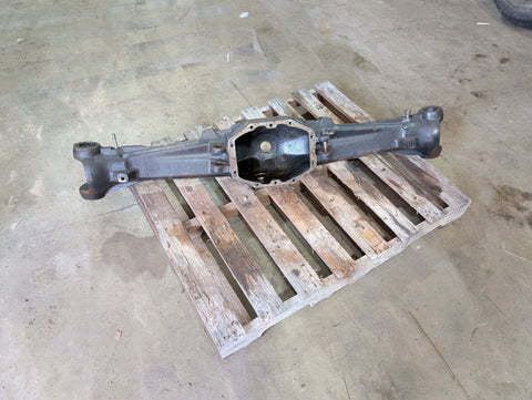 USED CASE IH, NEW HOLLAND AXLE 5156389 BOX CASTING NUMBER 37323737