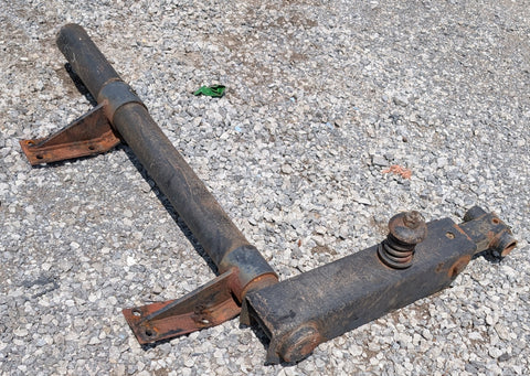 BUSH HOG 2615 LEFT SIDE AXLE ASSEMBLY-COMES AS PICTURED