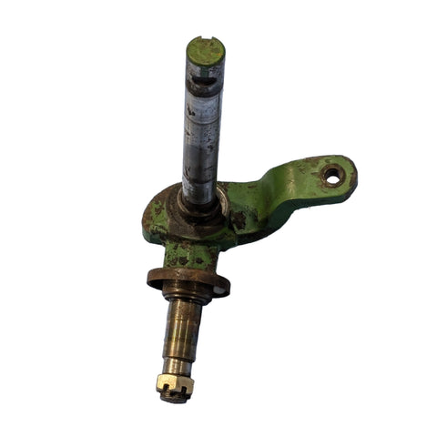Used Spindle - Left Hand fits John Deere AM876631, 670 MANUAL STEERING