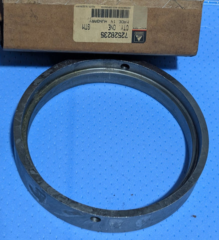 72528235 AGCO MASSEY FERGUSON SLEEVE
