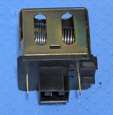 AGCO MASSEY FERGUSON  364783391 Elkab