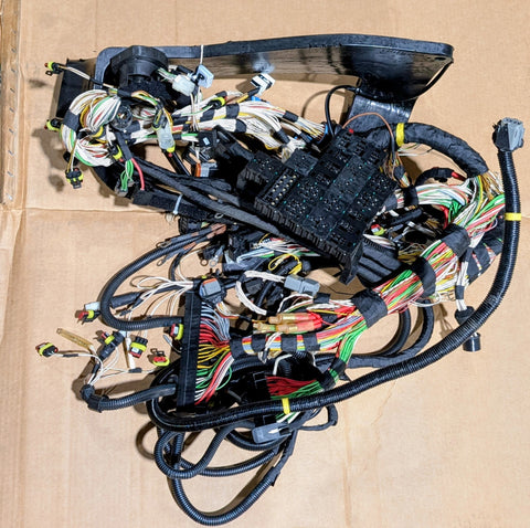 AGCO MASSEY FERGUSON  WIRING HARNESS H731900040103 CABLE KIT