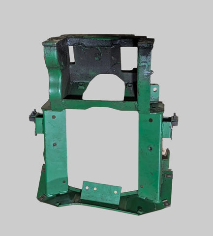Used 1070 JOHN DEERE SUPPORT AM877065