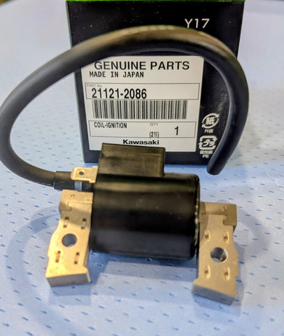 New OEM JAPANESE Kawasaki Engine FC420V Coil Ignition 21121-2086 John Deere AM121820