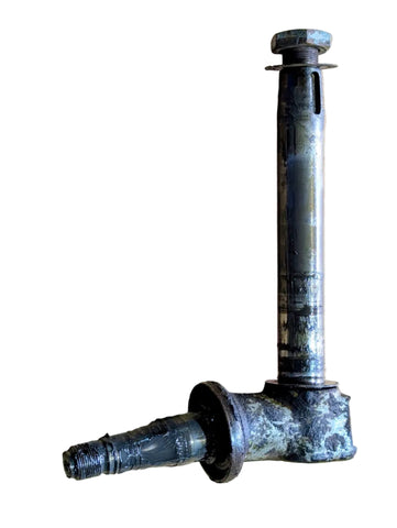 USED Spindle - Left Hand fits Deutz D4006 D4506 D5206 D5506 D6206 3389319