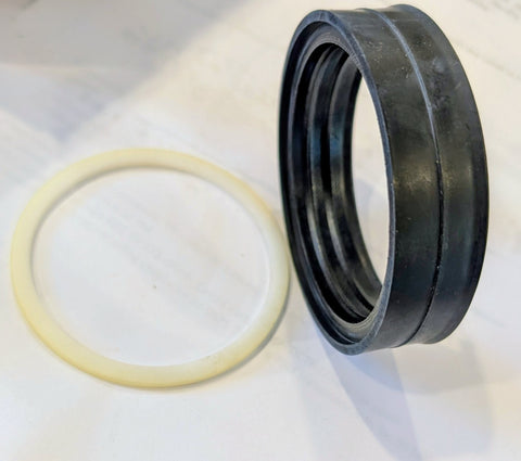 AGCO MASSEY FERGUSON  SEAL 4317035