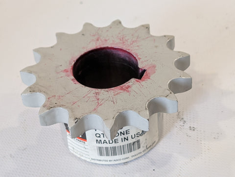 743945 AGCO 15 Tooth 1-1/2" Bore 60 Pitch Roller Chain Sprocket
