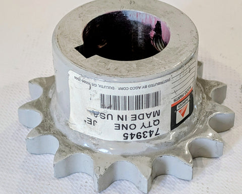 743945 AGCO 15 Tooth 1-1/2" Bore 60 Pitch Roller Chain Sprocket