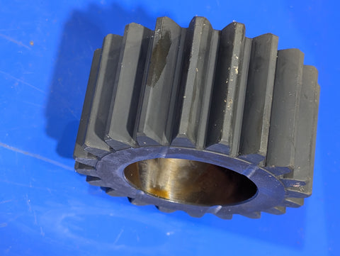 72528272 IDLER PINION GEAR AGCO WHITE MASSEY FERGUSON