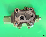 Used Hydraulic Rockshaft Control Valve Fits John Deere 650 850 950 850 950 LVA801753 CH16132 fits Yanmar HV-451 794361-45100 794151-45101