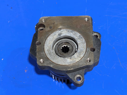 Used Hydraulic Pump Drive Fits New Holland T4.75 84529400 fits Case IH Farmall 65C Farmall 80 Farmall 85C Farmall 95C Farmall 105C Farmall 105U.