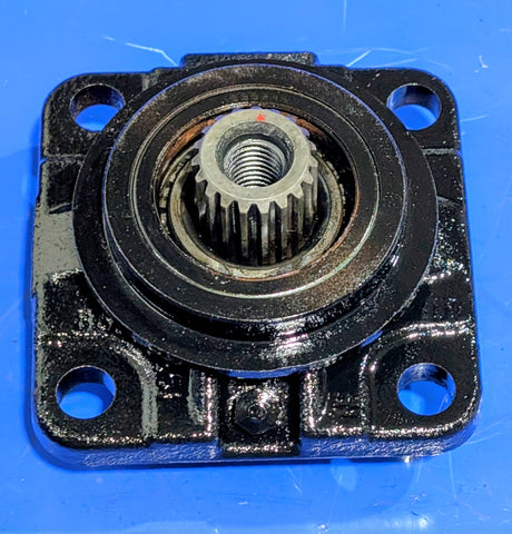 Used Cutterbar Driver Assembly fits New Holland 615, 616, 617, 1431 1432 87753841