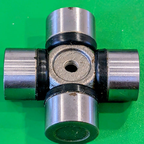 U-JOINT 55 X 22 AGCO ag parts such as the U-JOINT 55 X 22 - S.2444. No clips or grease fittings