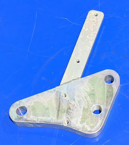 AGCO MASSEY FERGUSON SPACER 4353866M1
