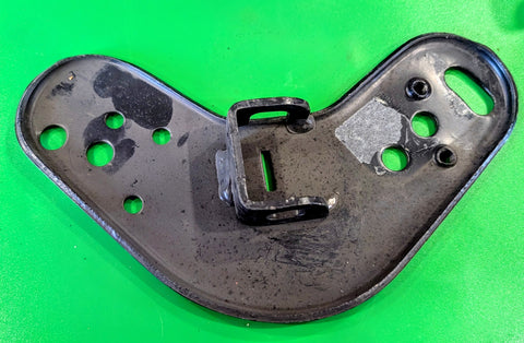 3101515M1 AGCO genuine OEM Bracket
