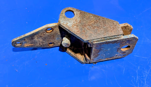 USED KUBOTA B7200 HST-E hitch with pin 66204-65606 67800-29320