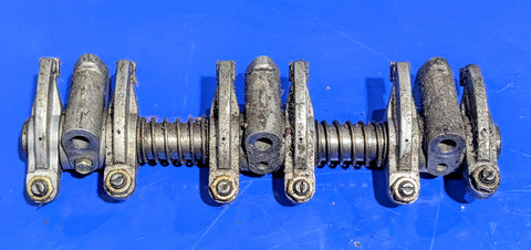 Used 5MVXL01.0BBB MITSUBISHI ROCKER ARM ASSEMBLY