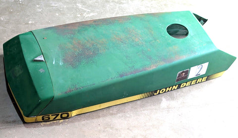 AM877679 670 John Deere 670 Hood  Used