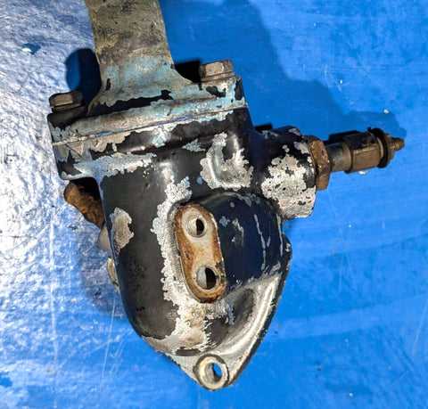 G5200h Kubota 15841-72700 FLANGE INTAKE ELBOW D600 Thermostat housing