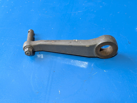 L2501 Kubota L3400DT/HST Cylinder Lift Arm TA040-34610a