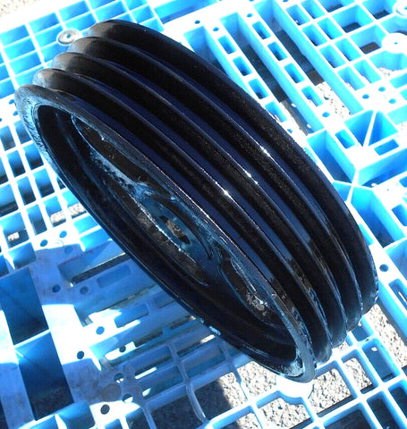 USED 527231 LARGE PULLEY New Idea DISC MOWER 5406, 5407, 5408, 5409, 5410