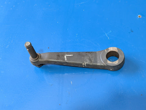 L2501 Kubota L3400DT/HST Cylinder Lift Arm TA040-34610a