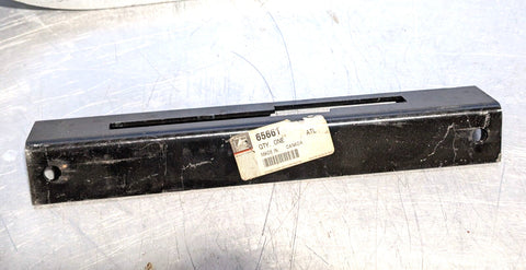 65661 Range BRACKET fits AGCO (New OEM)