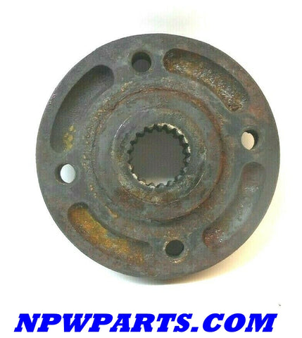 USED New Holland Hub Part # 84195890 for Haytool Discbine Disc MOWER 616,617, 615