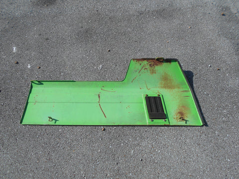 DEUTZ- Allis 7085 / DX 4.70 TRACTOR RIGHT SIDE PANEL