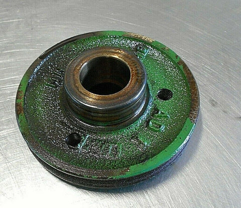 USED M802669 CRANKSHAFT PULLEY JOHN DEERE 670