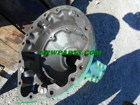 USED John Deere 1070 REAR AXLE HOUSING M804650