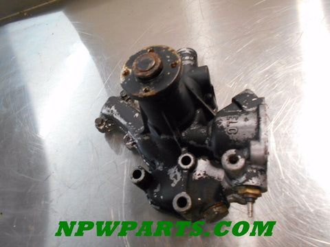 USED John Deere 1070 Water Pump M805843
